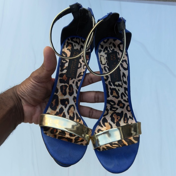 Socialite Blue and Gold Heels - size 7.5 - Picture 6 of 6